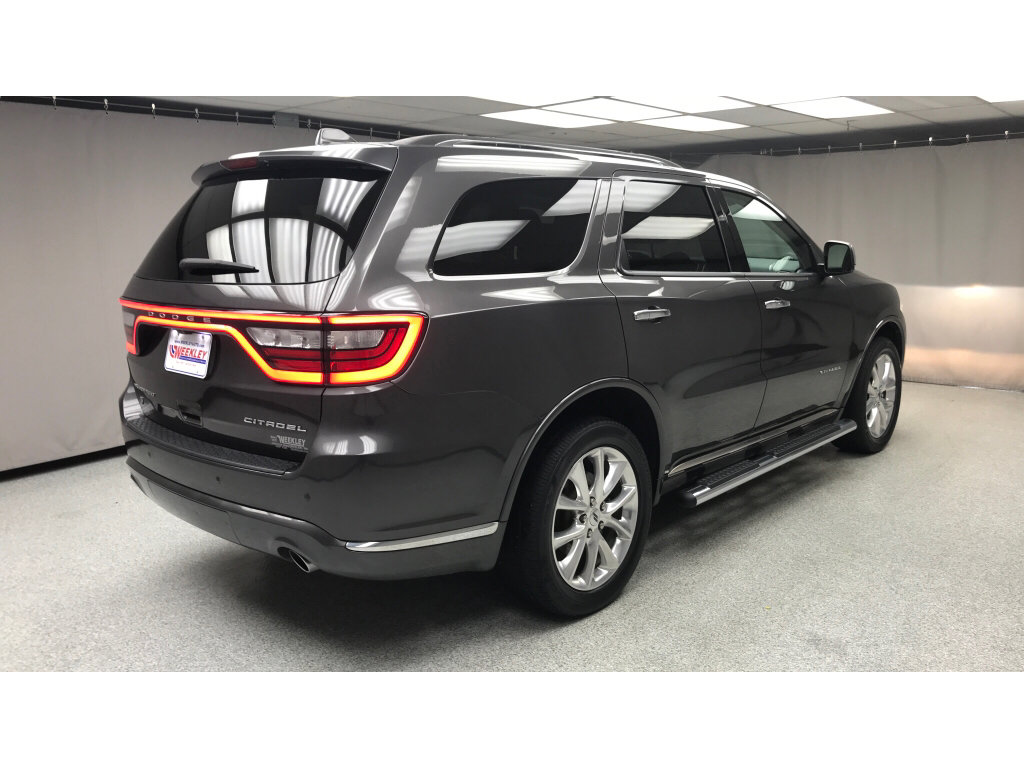 Used 2020 Dodge Durango Citadel w/ Technology Group AWD/4WD image 4