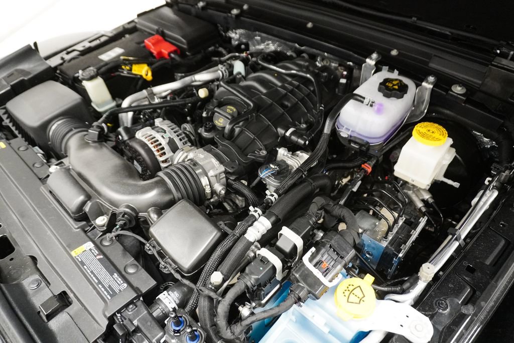 New 2026 Jeep Gladiator Rubicon w/ Steel Power Dome Hood Package image 9