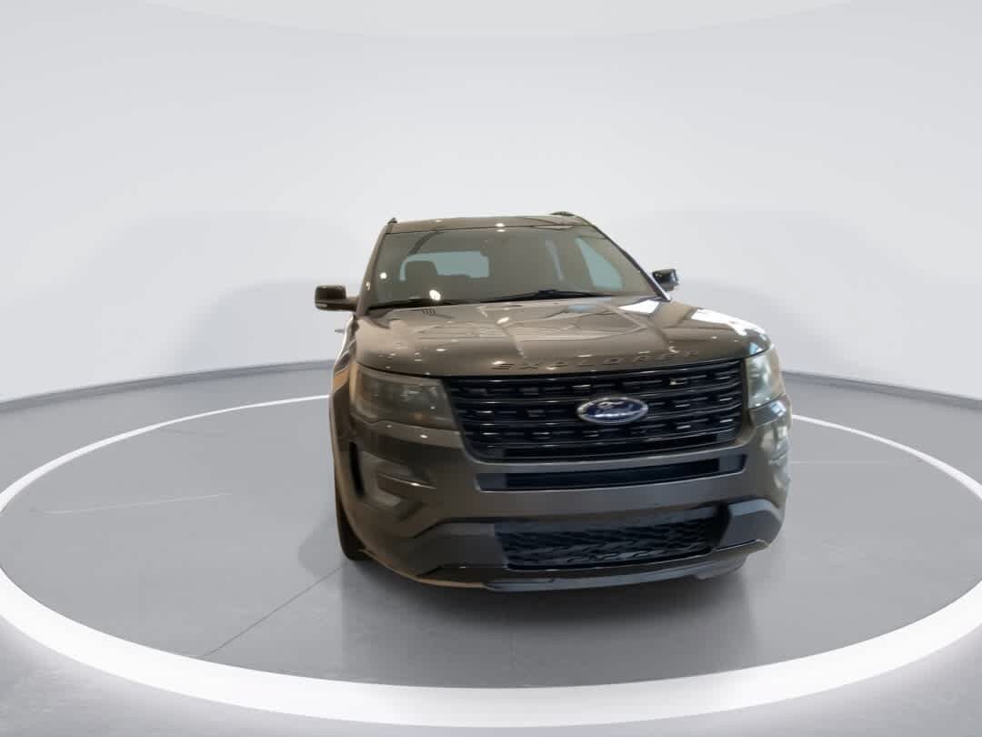 Used 2017 Ford Explorer Sport AWD/4WD image 3