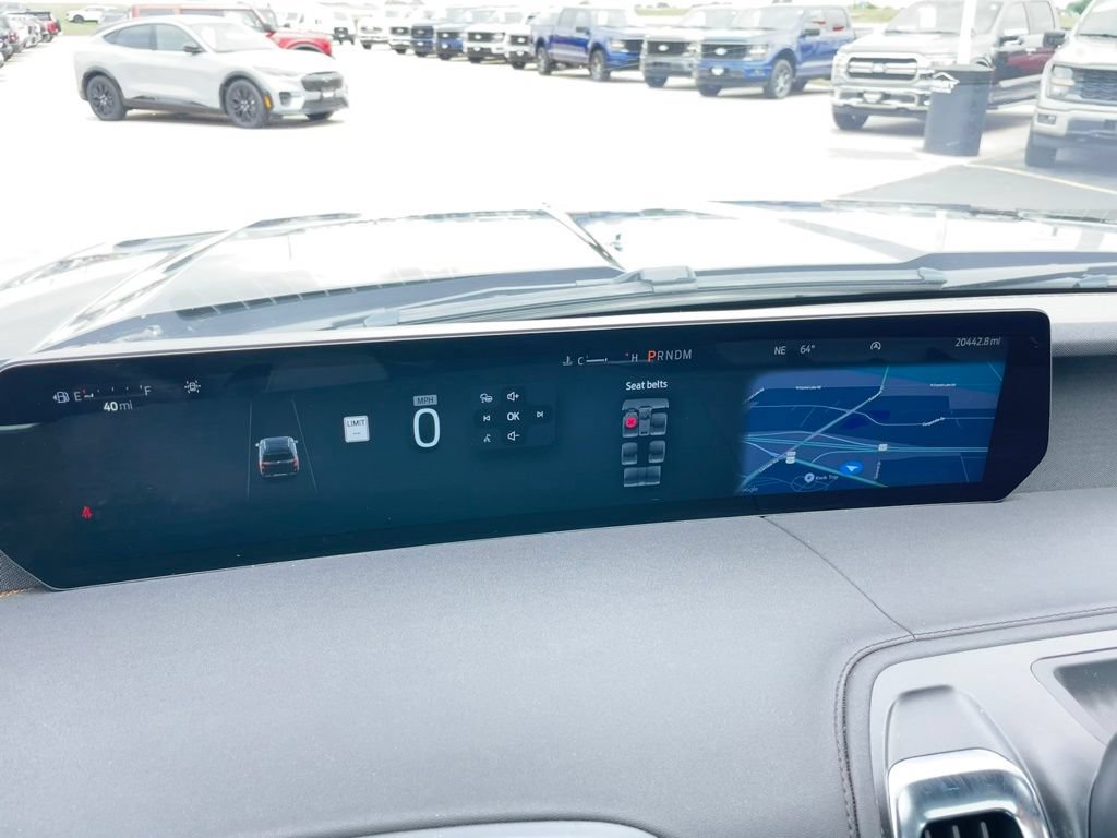 Used 2025 Ford Expedition Tremor AWD/4WD image 10