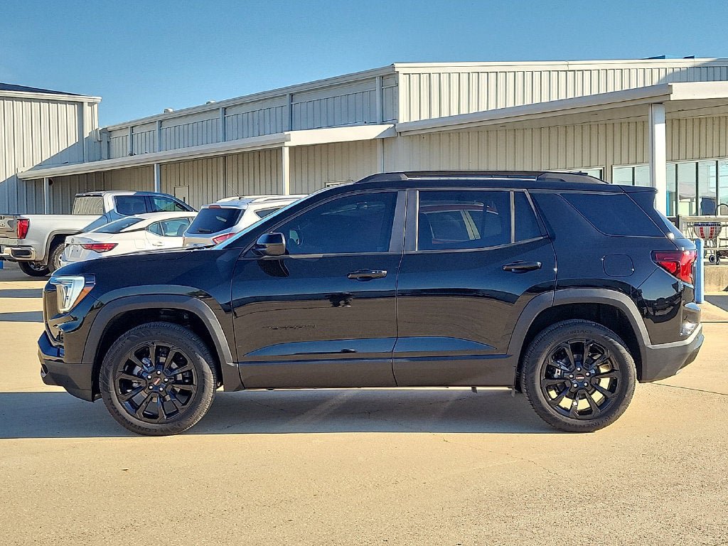 New 2027 GMC Terrain Elevation w/ Elevation Premium Package FWD image 3