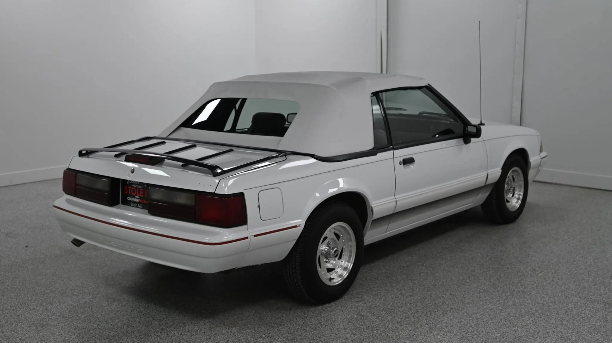 Used 1992 Ford Mustang LX image 5
