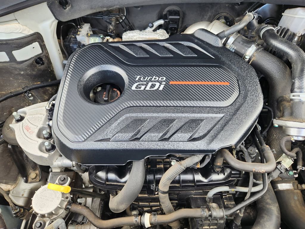 Used 2020 Hyundai Santa Fe Limited AWD/4WD image 19