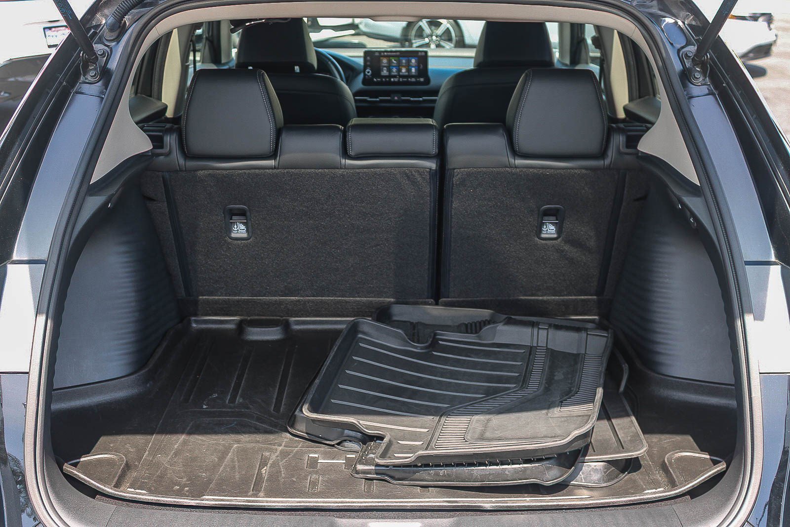 Certified 2023 Honda HR-V EX-L image 26