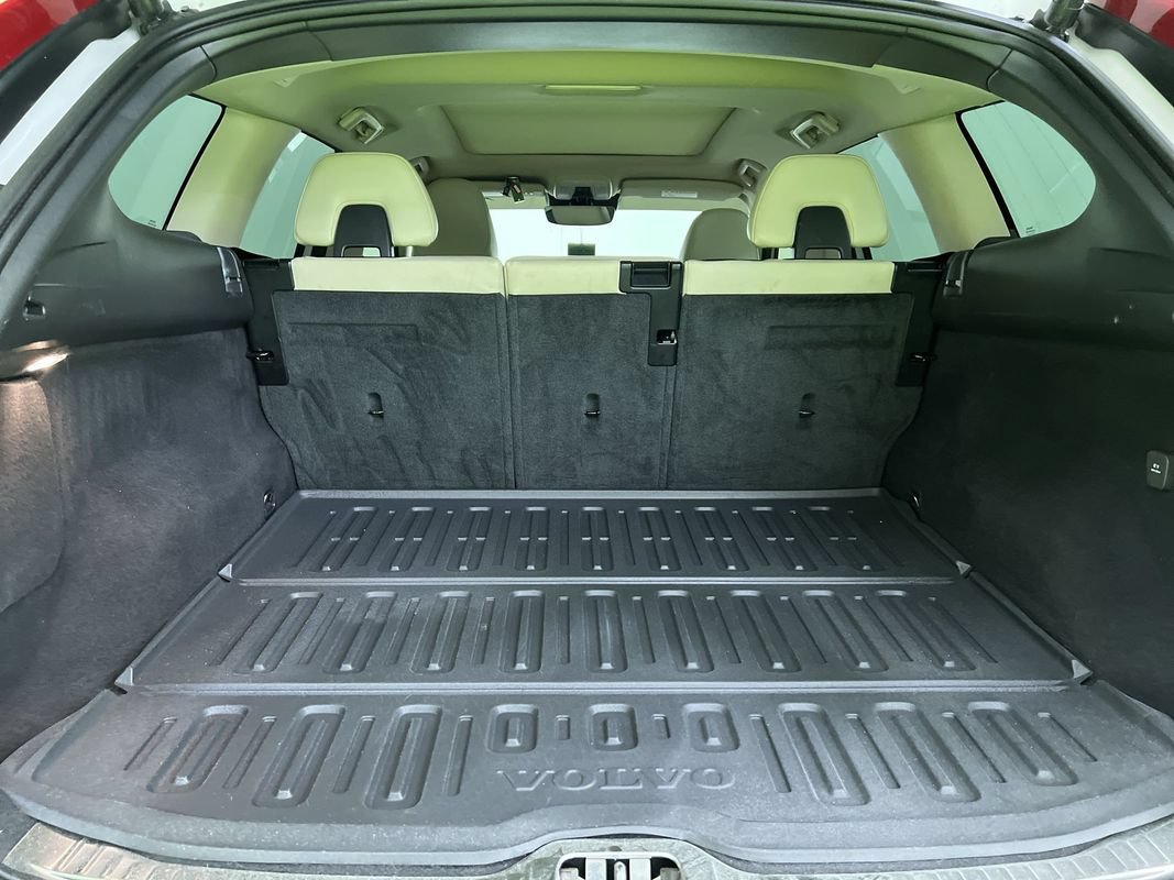Used 2016 Volvo XC60 T6 Platinum w/ Climate Package FWD image 29