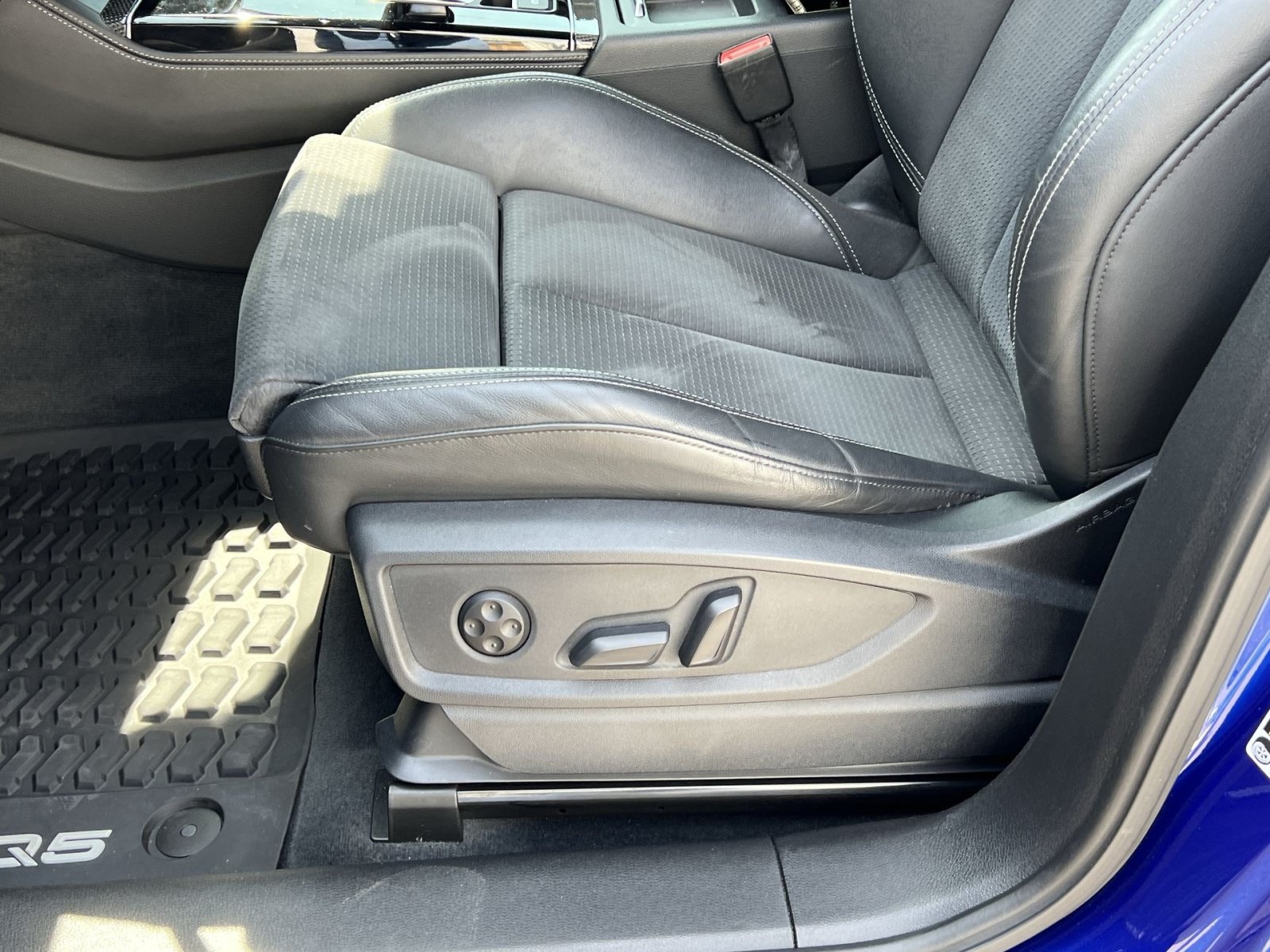Used 2022 Audi SQ5 Prestige AWD/4WD image 15