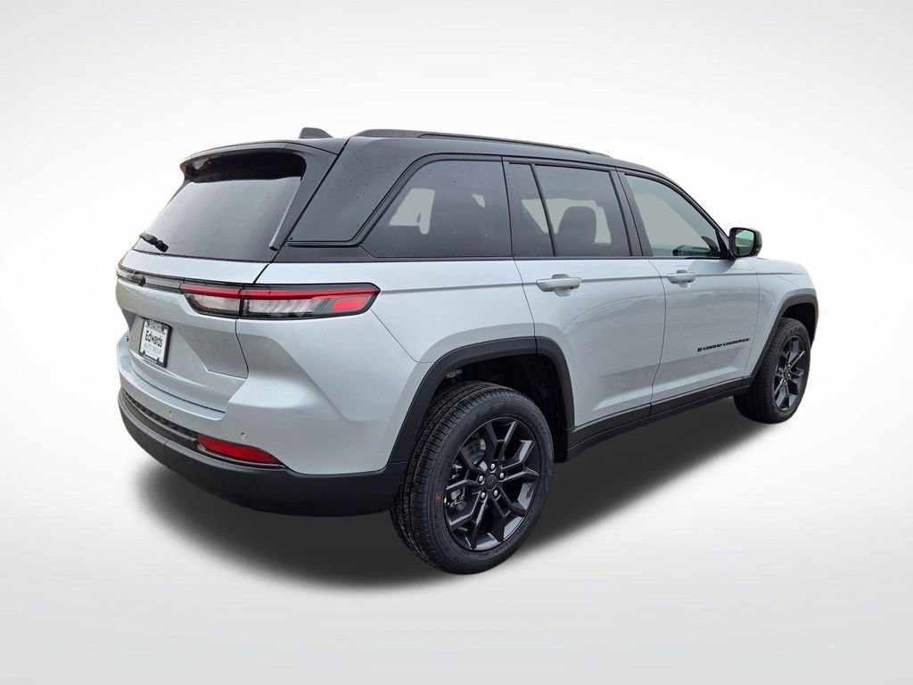 New 2025 Jeep Grand Cherokee Limited image 3