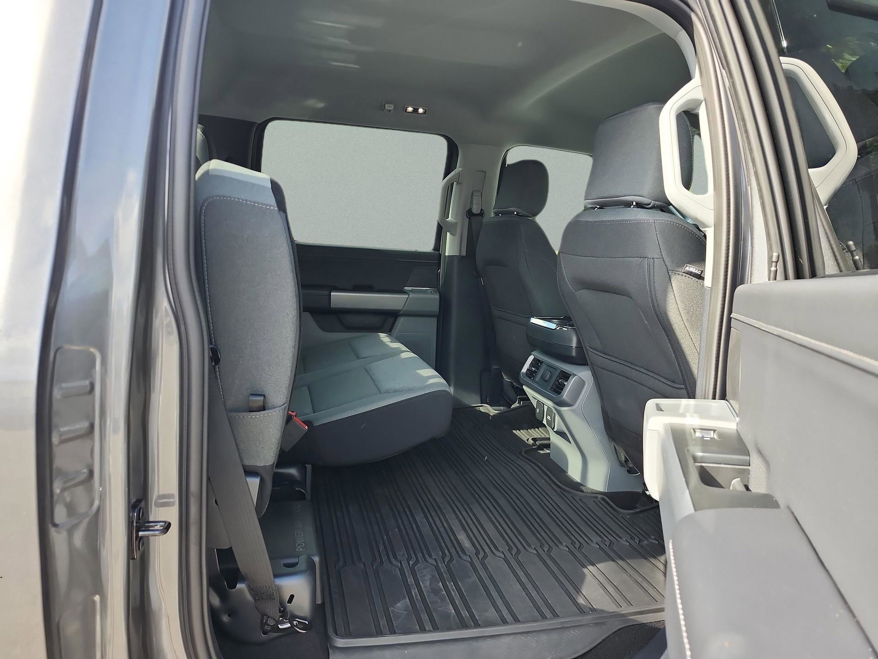 New 2025 Ford F150 XLT w/ Equipment Group 302A MID image 17