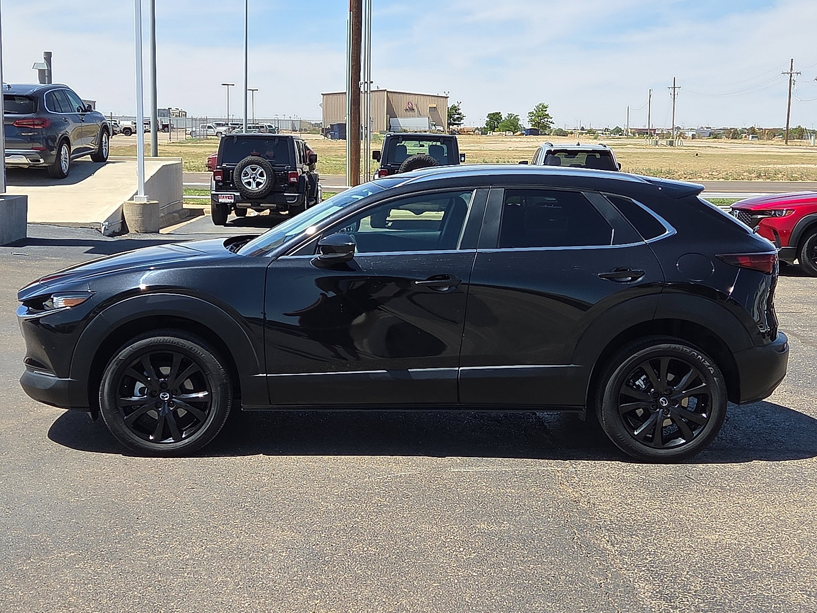 Used 2024 MAZDA CX-30 AWD 2.5 S w/ Select Sport Pkg image 2
