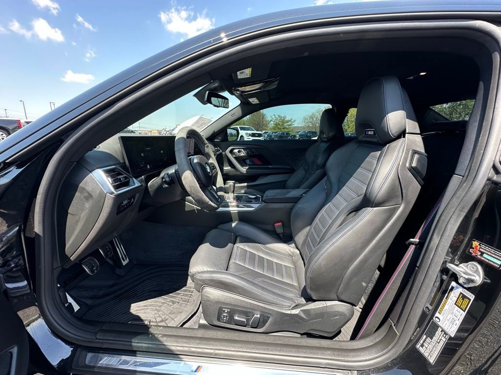 Used 2024 BMW M2 w/ Lighting Package RWD image 2