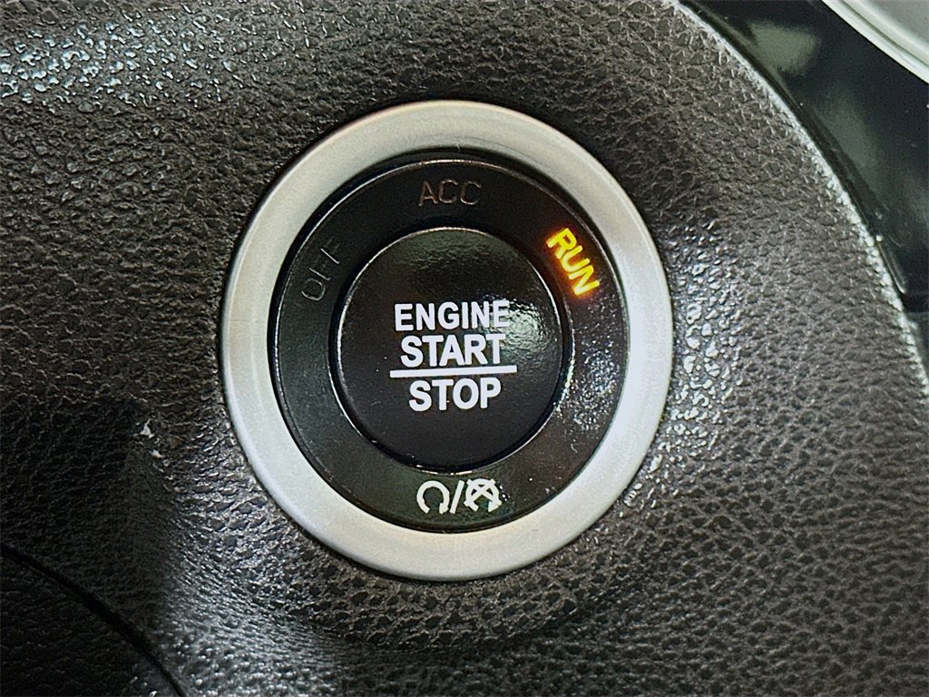 Used 2023 Chrysler 300 S image 27