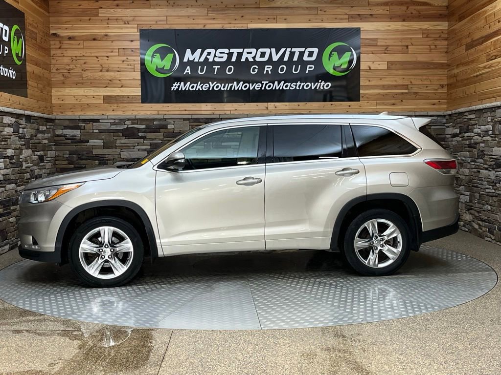 Used 2015 Toyota Highlander Limited AWD/4WD image 6