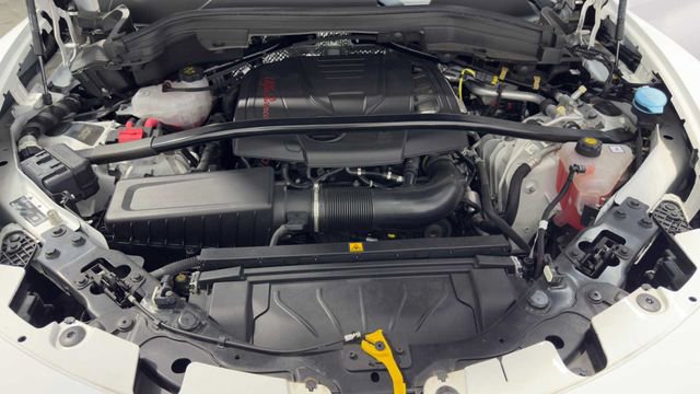 Used 2022 Alfa Romeo Stelvio Veloce image 36