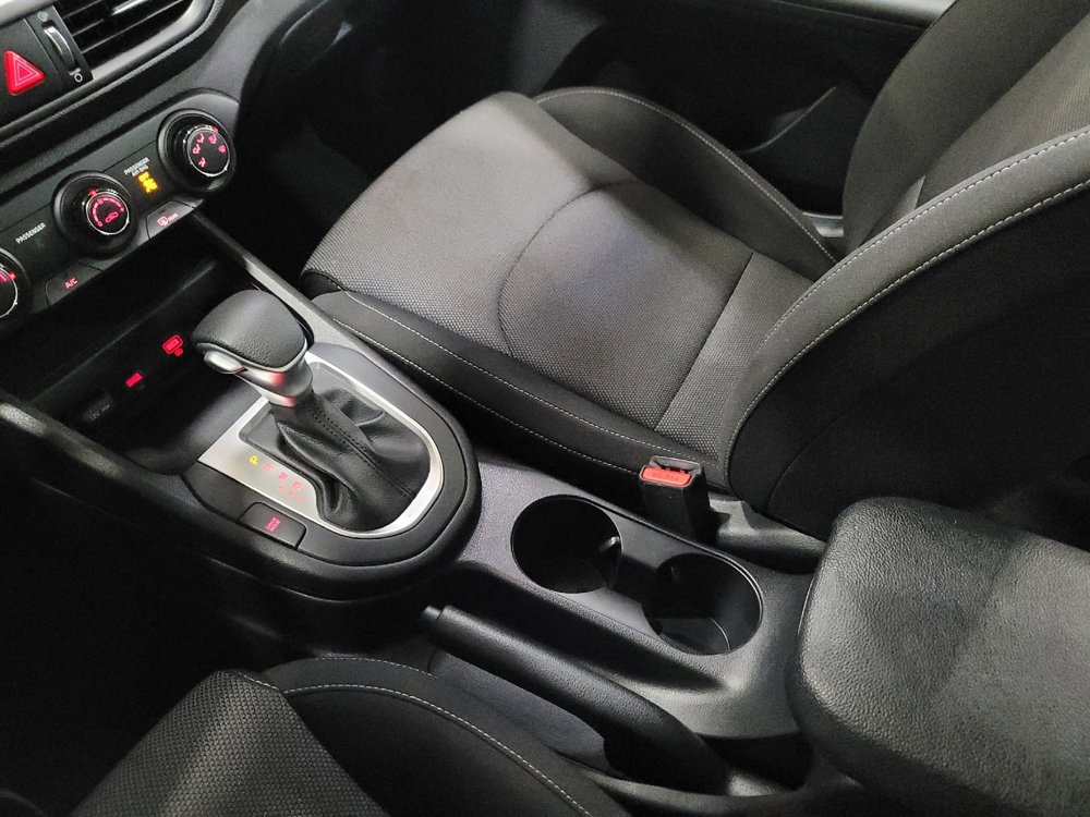 Used 2024 Kia Forte LXS image 26