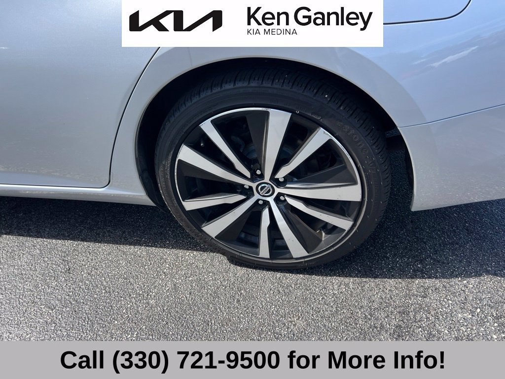 Used 2020 Nissan Altima 2.5 SR FWD image 21