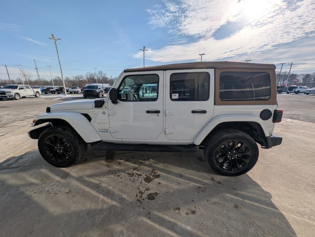 Used 2021 Jeep Wrangler Unlimited Sahara w/ Cold Weather Group image 7