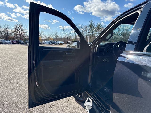 Used 2022 GMC Sierra 1500 AT4 w/ AT4 Premium Package image 21