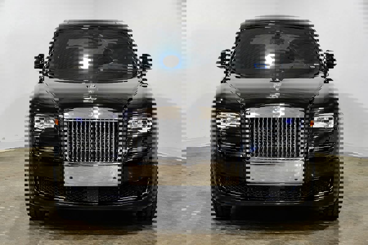 Used 2017 Rolls-Royce Ghost image 6