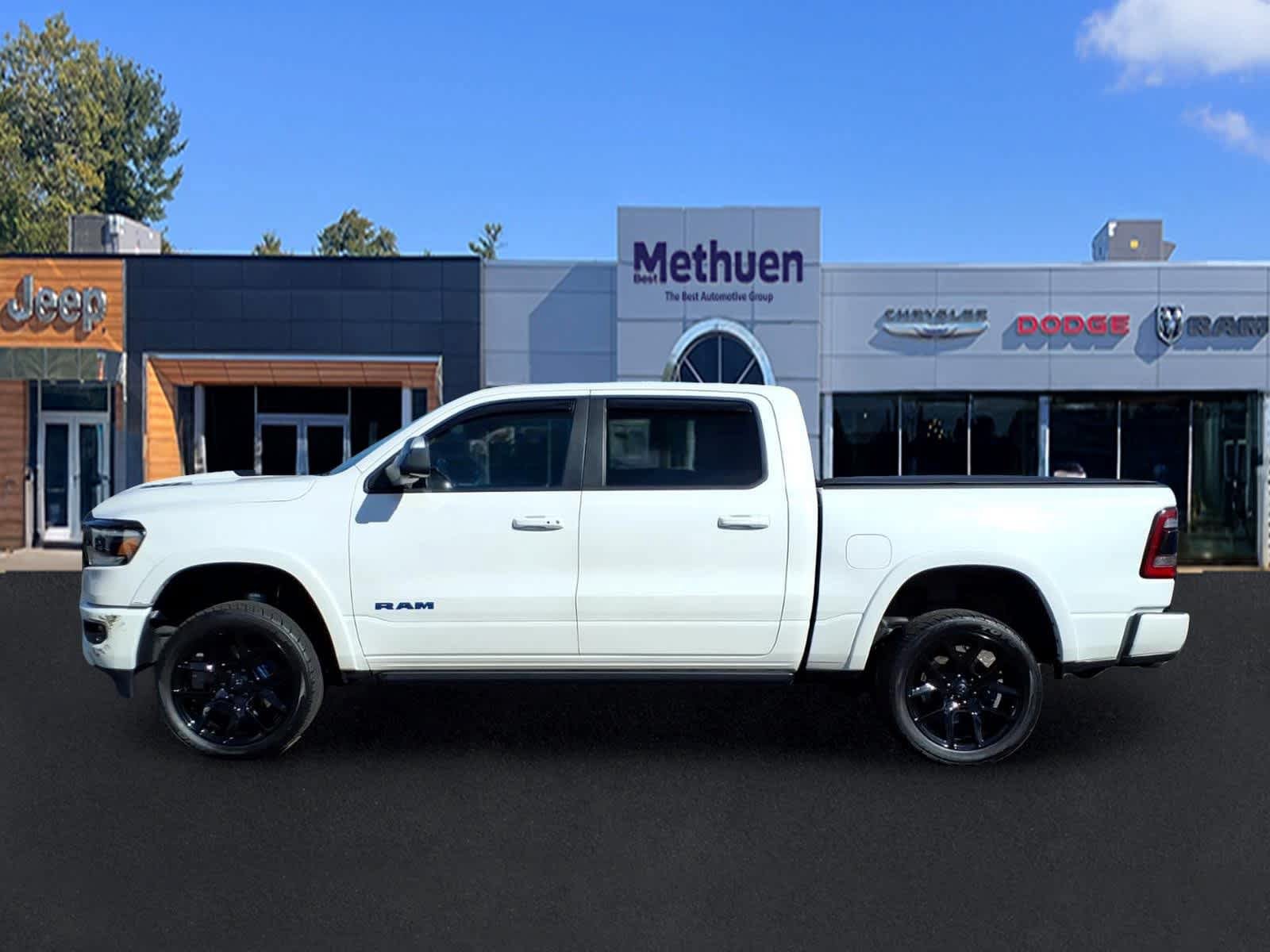 Used 2022 RAM 1500 Laramie AWD/4WD image 8