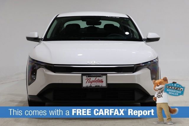Used 2025 Kia K4 FWD image 2