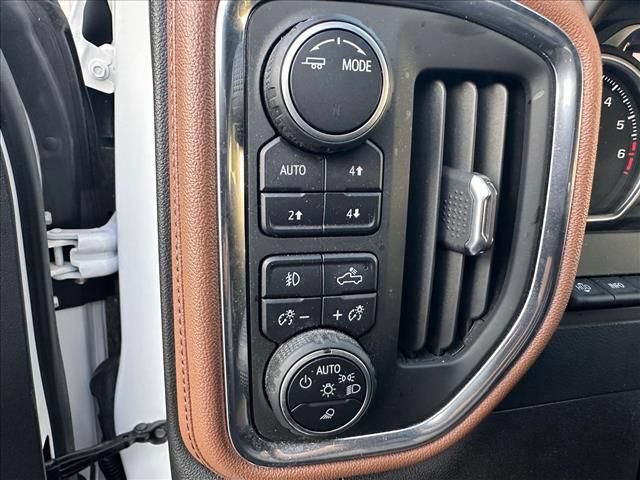 Certified 2021 Chevrolet Silverado 1500 High Country w/ Technology Package AWD/4WD image 26