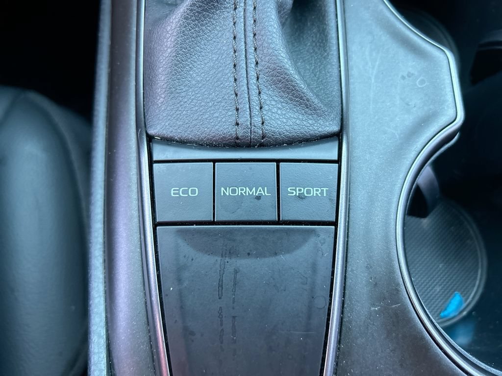 Certified 2024 Toyota Camry SE FWD image 32