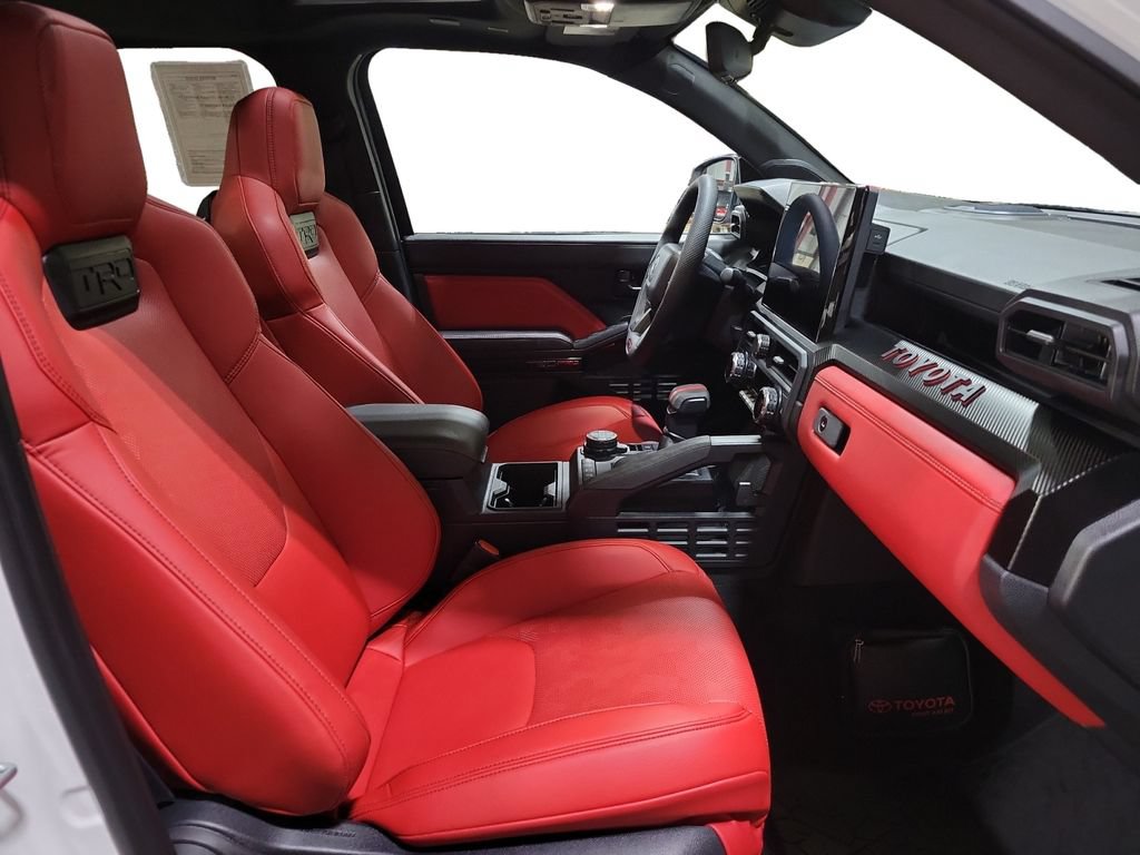 Used 2025 Toyota Tacoma TRD Pro AWD/4WD image 29