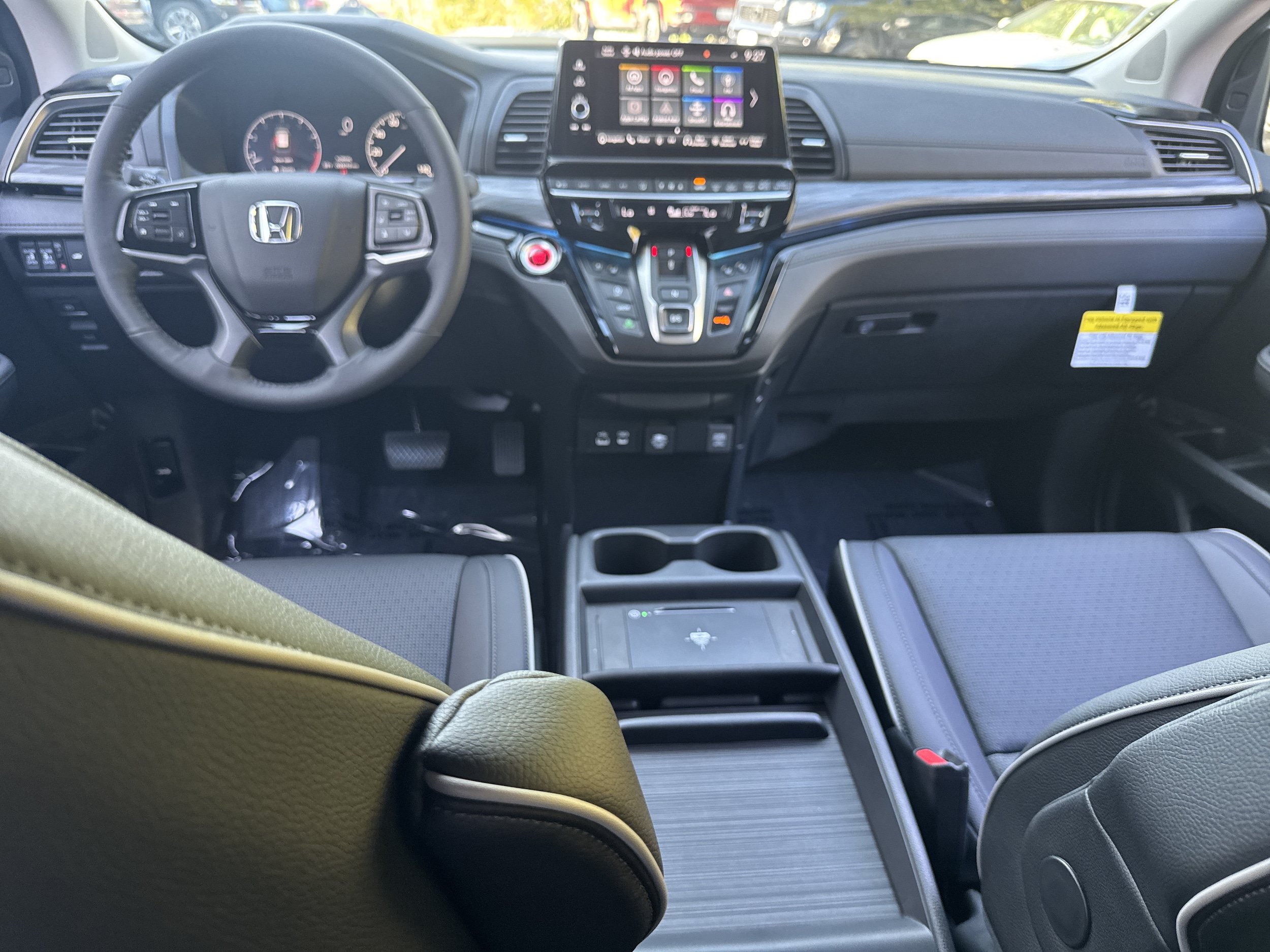 New 2027 Honda Odyssey Elite image 25