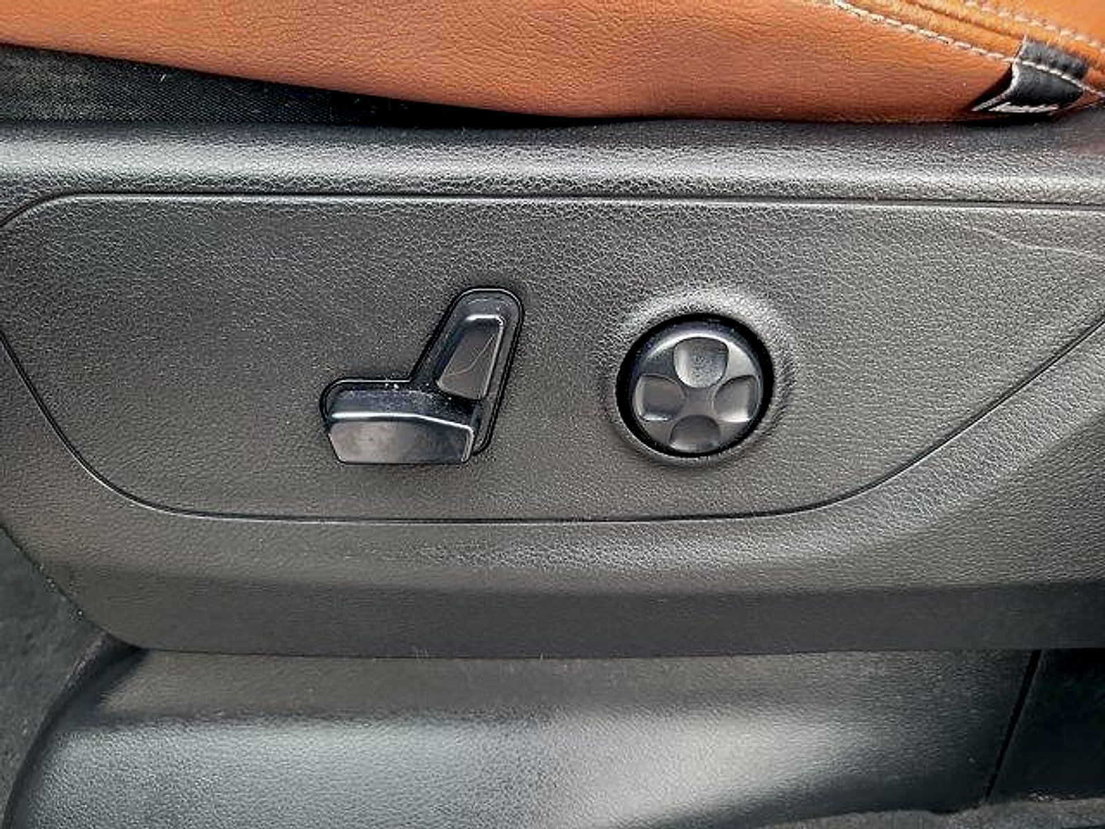 Used 2019 RAM 1500 Big Horn RWD image 24