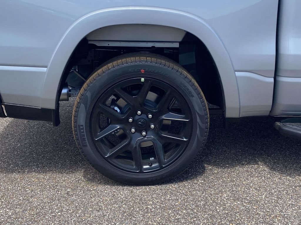 New 2026 RAM 1500 Laramie w/ Night Edition AWD/4WD image 8