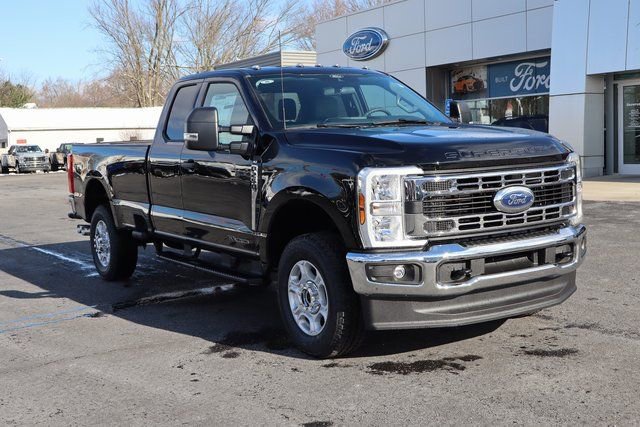 New 2026 Ford F250 XLT AWD/4WD image 2