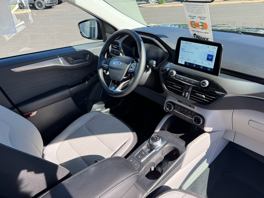 New 2026 Ford Escape Active image 13