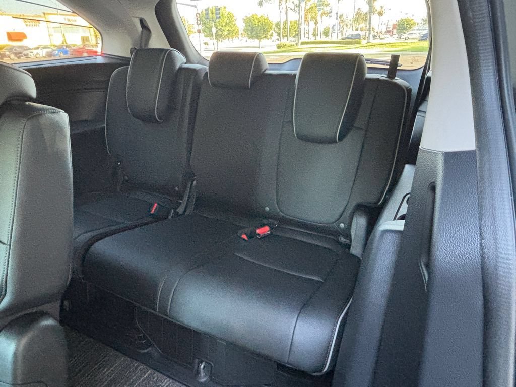 New 2026 Honda Odyssey Touring image 12