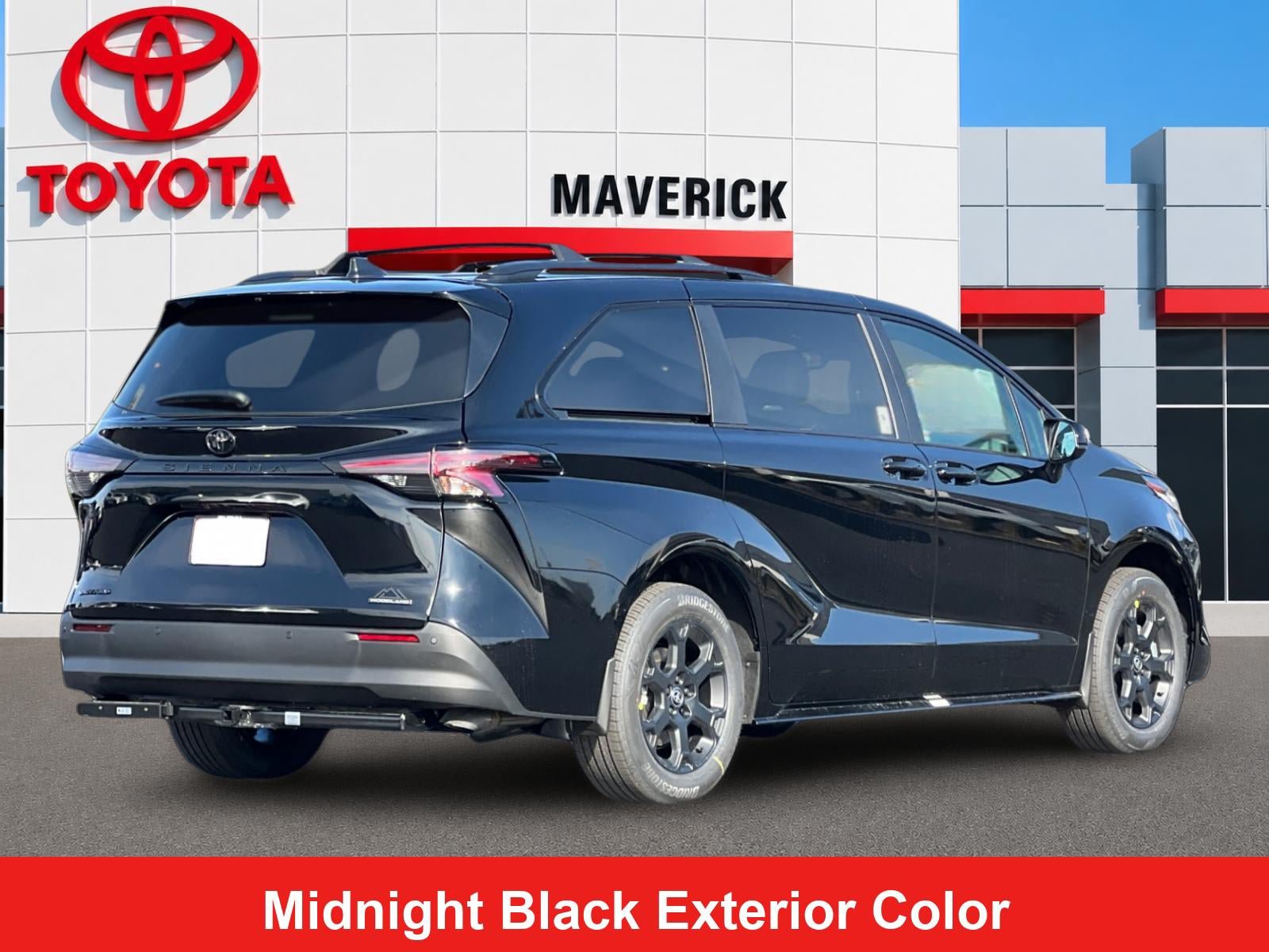 New 2026 Toyota Sienna XLE Woodland Edition AWD/4WD image 5