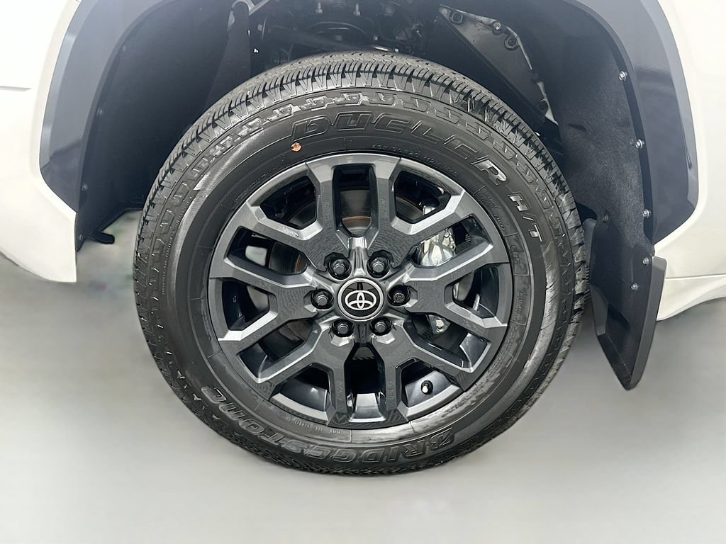 Certified 2025 Toyota Tundra Platinum AWD/4WD image 30