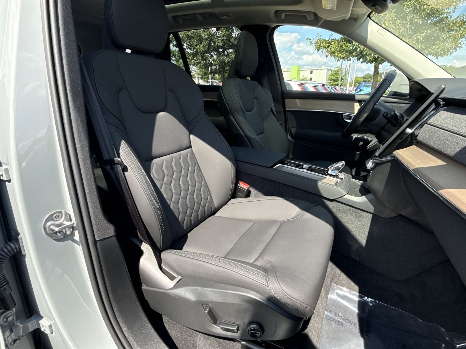 New 2026 Volvo XC90 B6 Plus AWD/4WD image 36