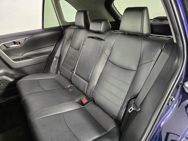 Used 2022 Toyota RAV4 XLE Premium FWD image 15