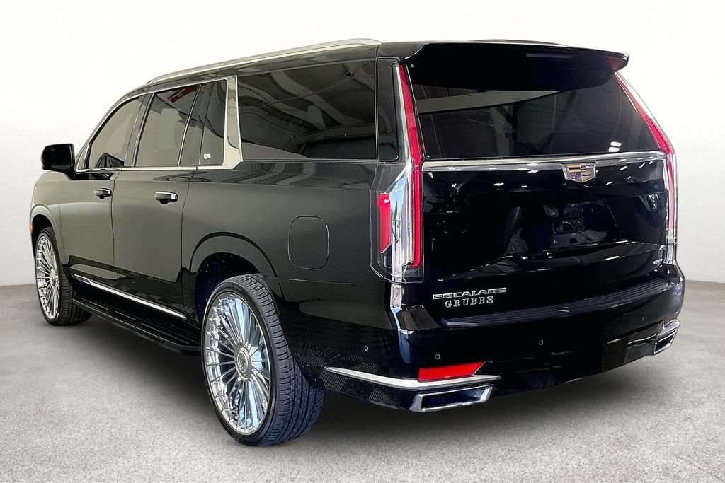 Used 2024 Cadillac Escalade ESV Premium Luxury AWD/4WD image 14
