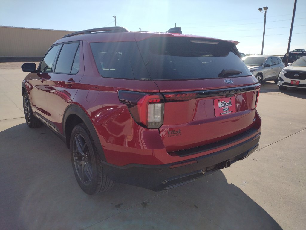 New 2025 Ford Explorer ST-Line image 7