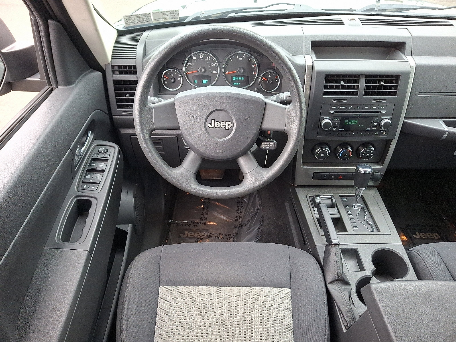 Used 2010 Jeep Liberty Sport w/ Popular Equipment Group image 11