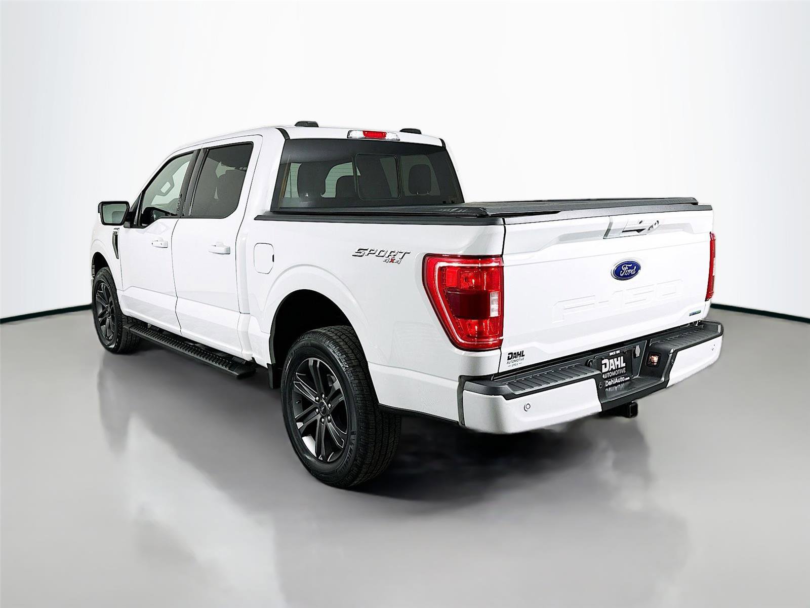 Used 2023 Ford F150 XLT w/ Equipment Group 302A High image 5