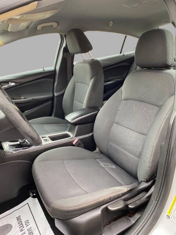 Used 2016 Chevrolet Cruze LS image 25