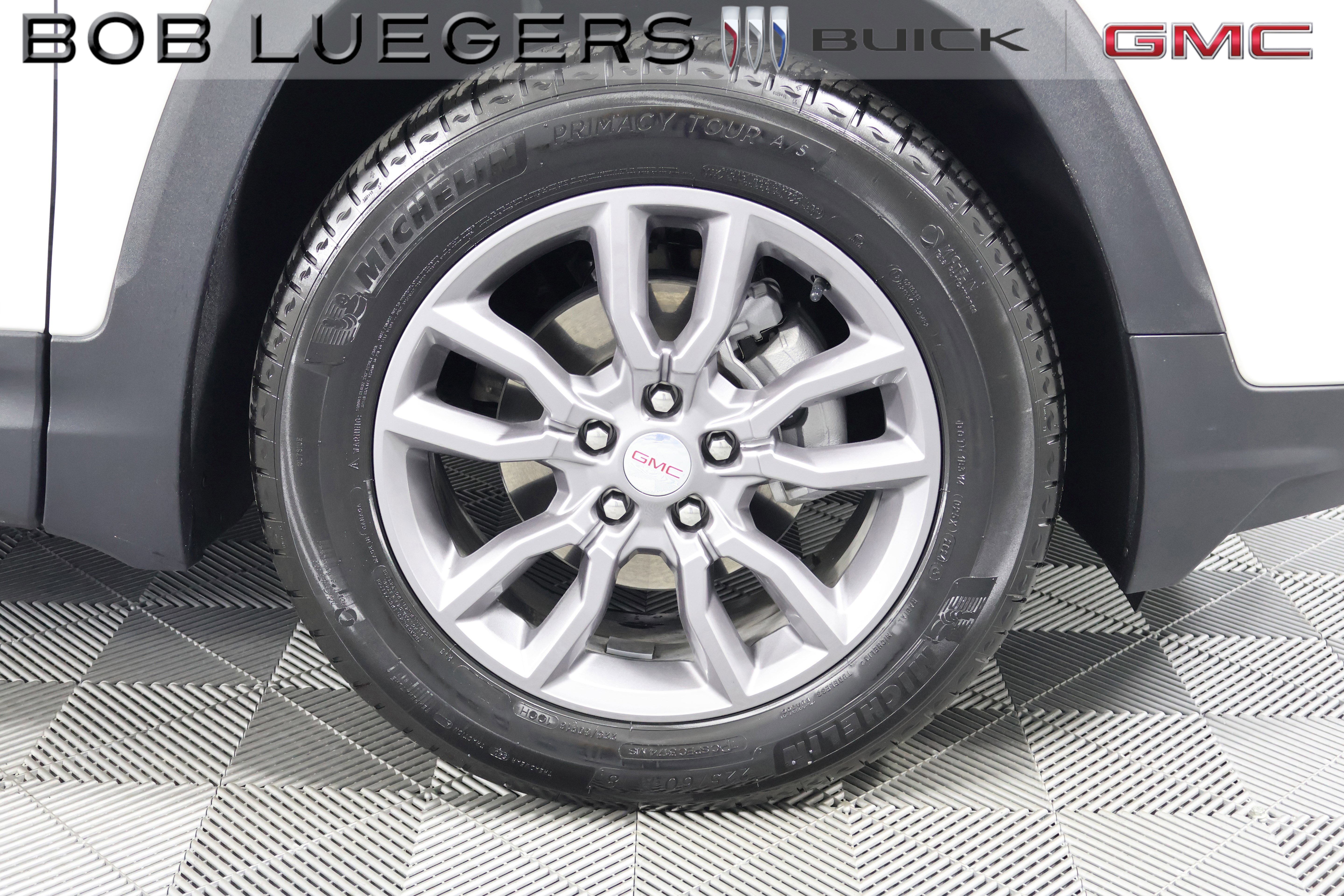 Certified 2024 GMC Terrain SLT w/ LPO, Floor Liner Package AWD/4WD image 3