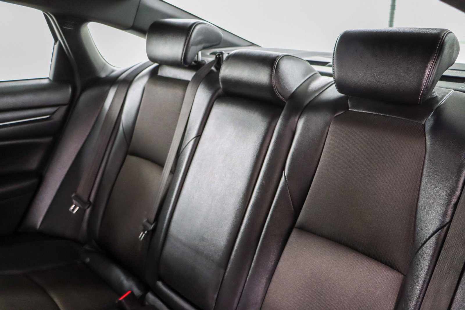 Used 2022 Honda Accord Sport image 24