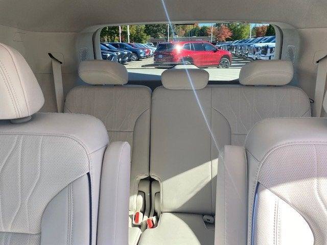 New 2026 Buick Enclave Avenir w/ Super Cruise Package image 11