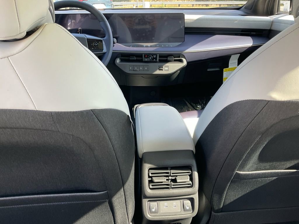 New 2026 Nissan Leaf Platinum+ image 29