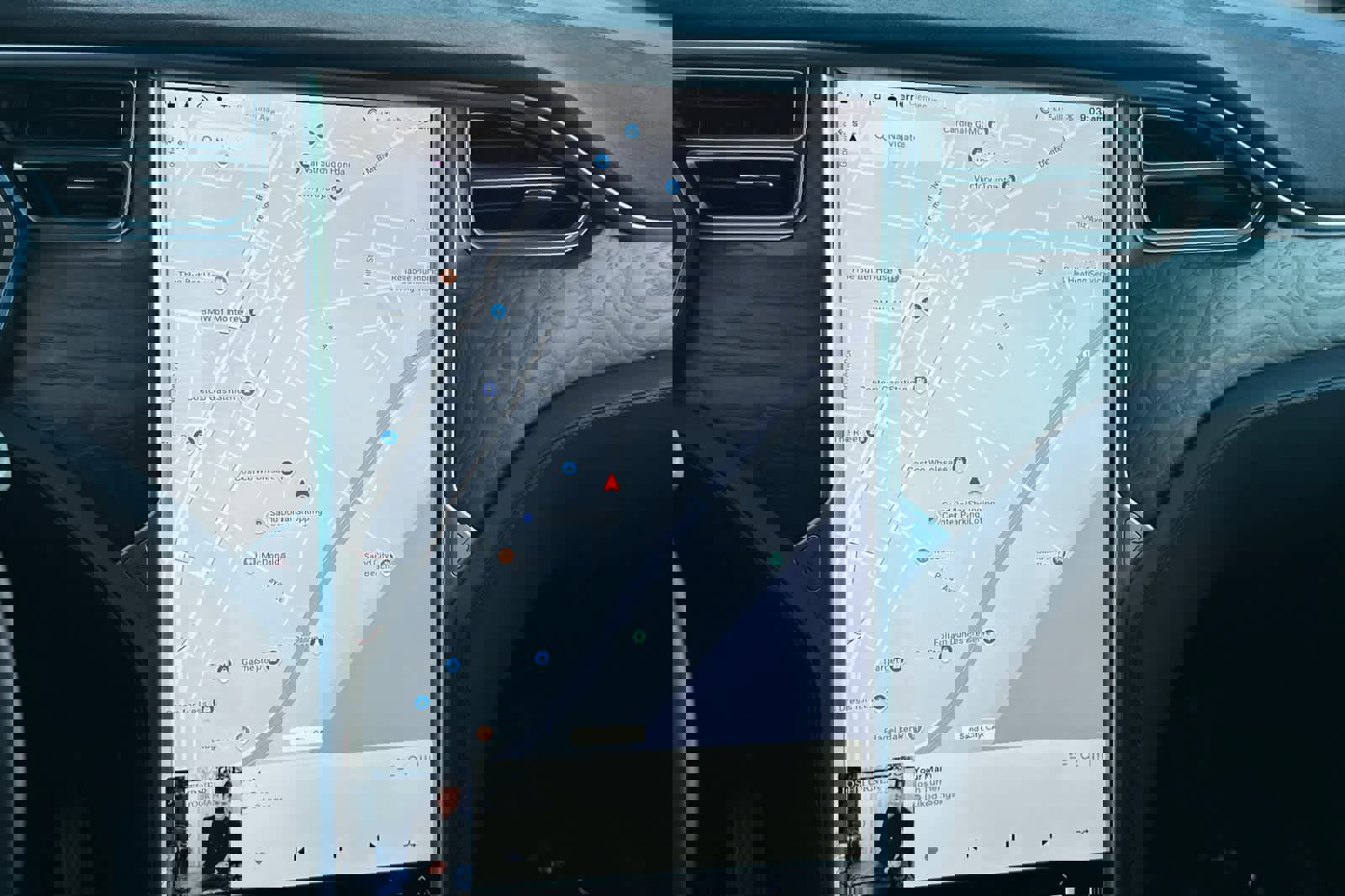 Used 2017 Tesla Model X image 20