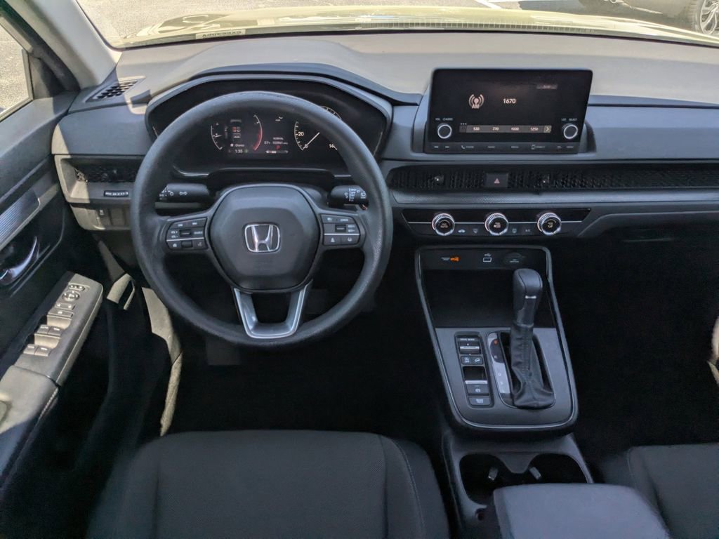 Used 2024 Honda CR-V LX image 16