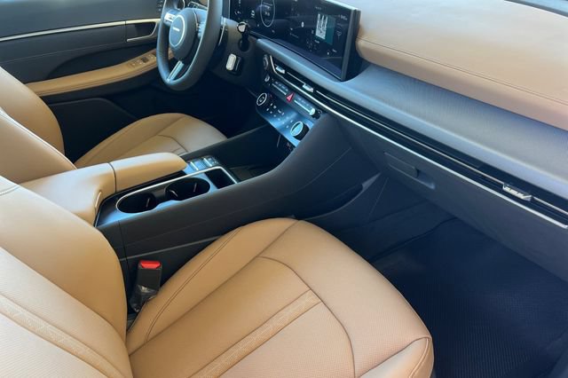 New 2026 Hyundai Sonata Limited FWD image 14