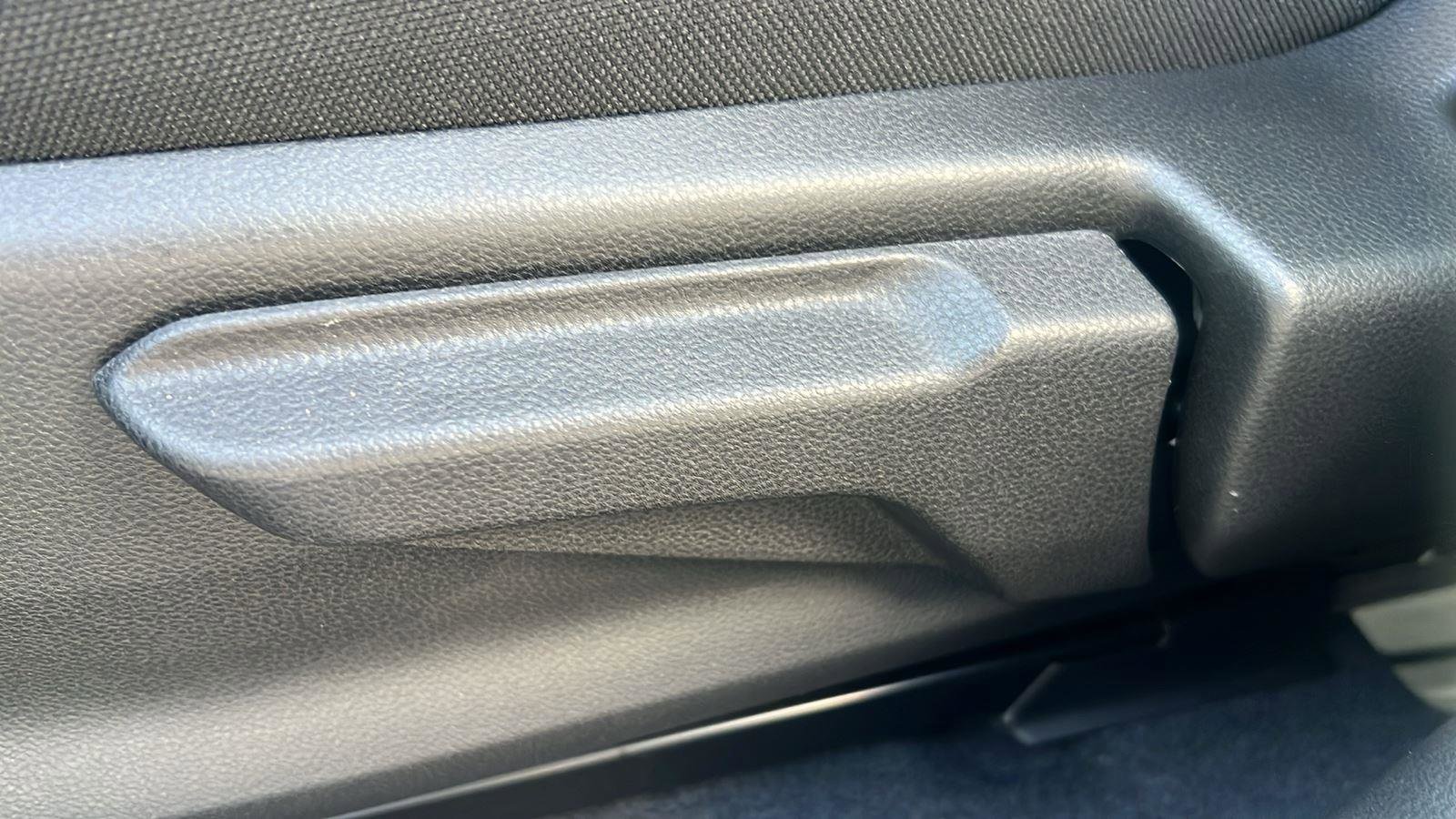 Certified 2025 Subaru Impreza 2.0i Sport image 11